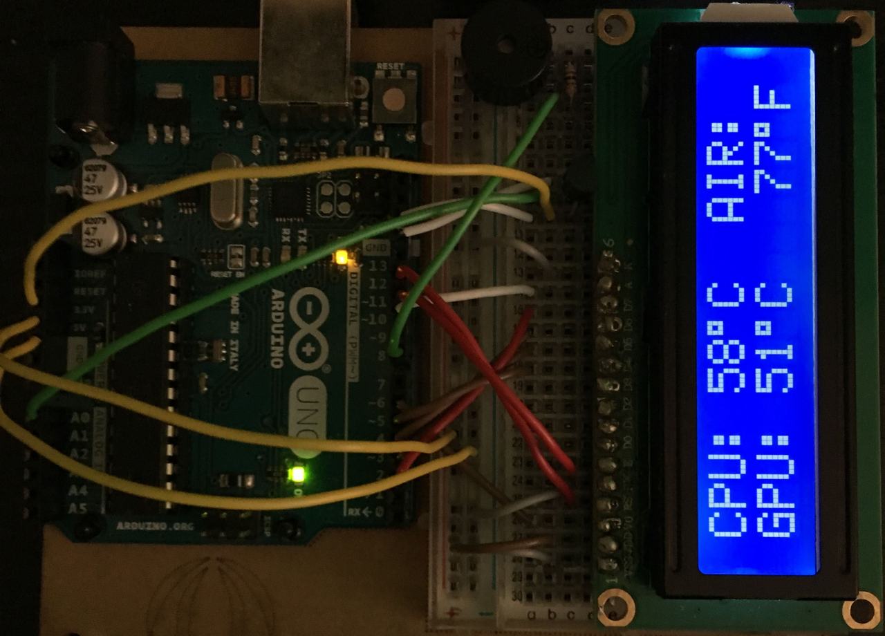 Arduino with LCD connected showing temperatures